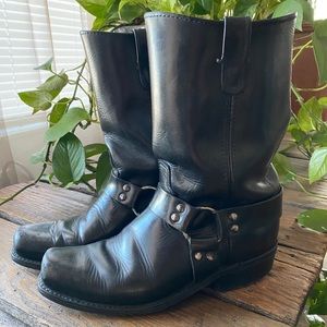 Men’s boots